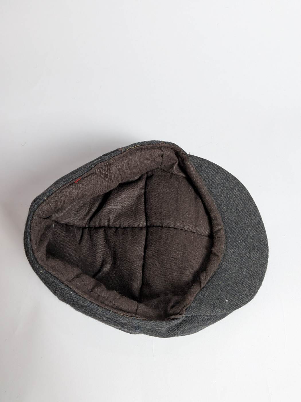 Flat Cap Dark Grey | Golf or Office Cap – Lightweight