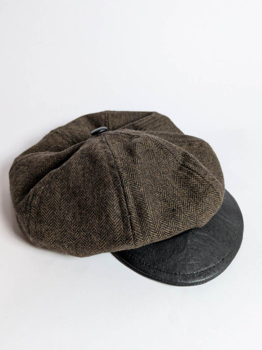 Flat Cap with Leather Front | Brownish Hat | Pick with Leather Button on Top